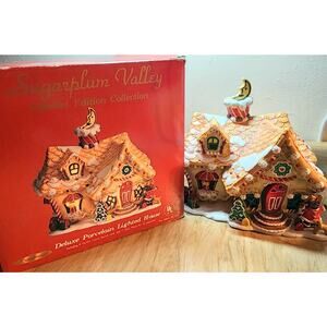 VTG 2001 Sugarplum Valley Christmas Deluxe Lighted Gingerbread House READ FLAW